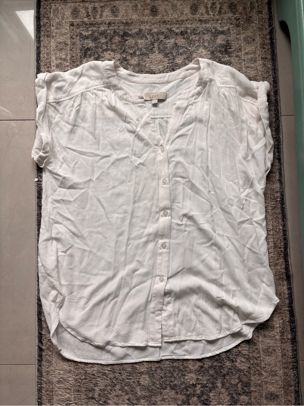 LOFT White Short Sleeve Button-Front Blouse